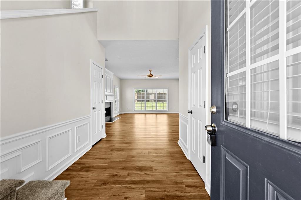 9005 Ruel Lane Suwanee, GA 30024 - Photo 5 of 38