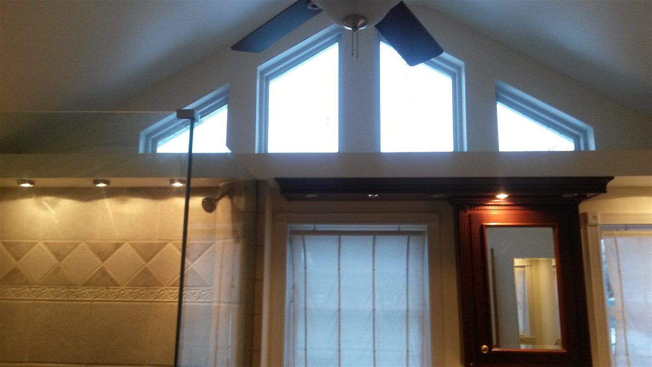229 West 8th Street Rochester, IN 46975 - Photo 8 of 19