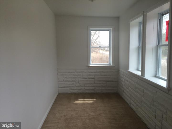 175 Tansboro Road Berlin, NJ 08009 - Photo 2 of 12 Gallery Image 2