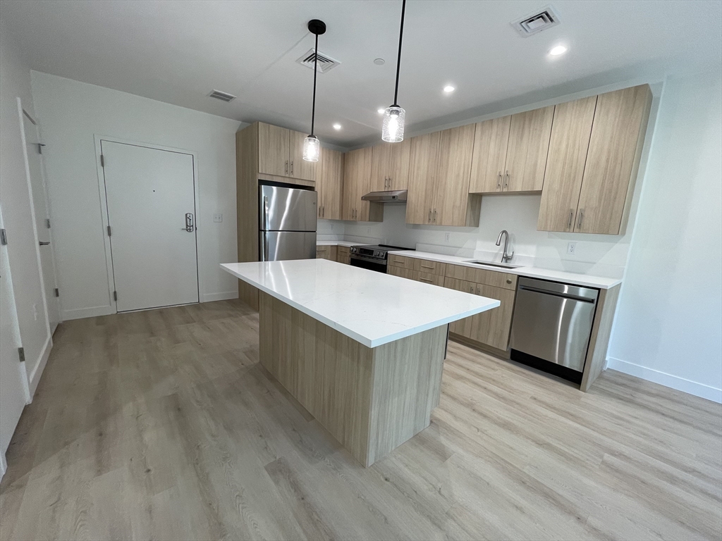 1151 Walnut Street, Unit 306 Newton, MA 02461 - Photo 6 of 18