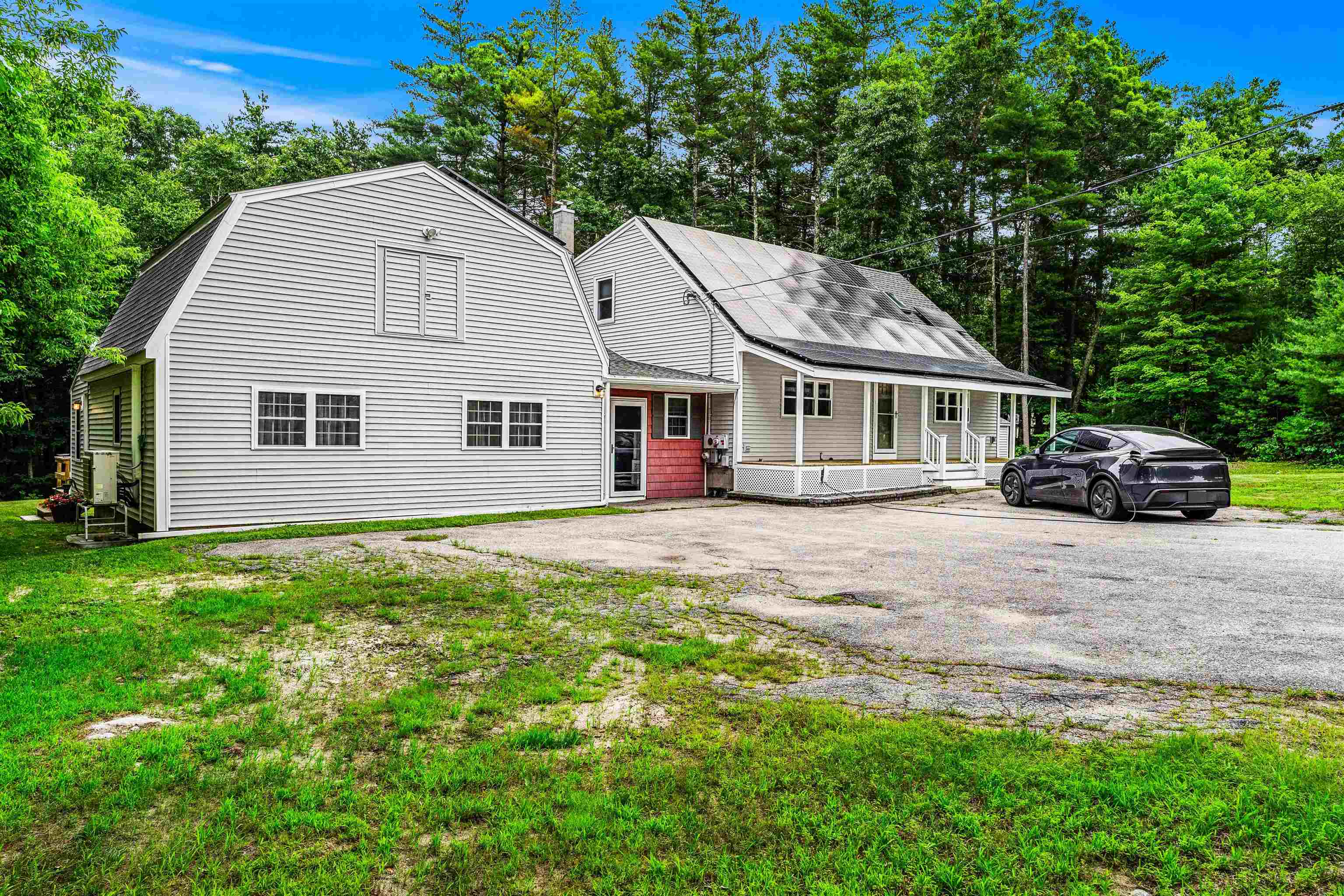 9 Kelley Road Londonderry, NH 03053 - Photo 2 of 53