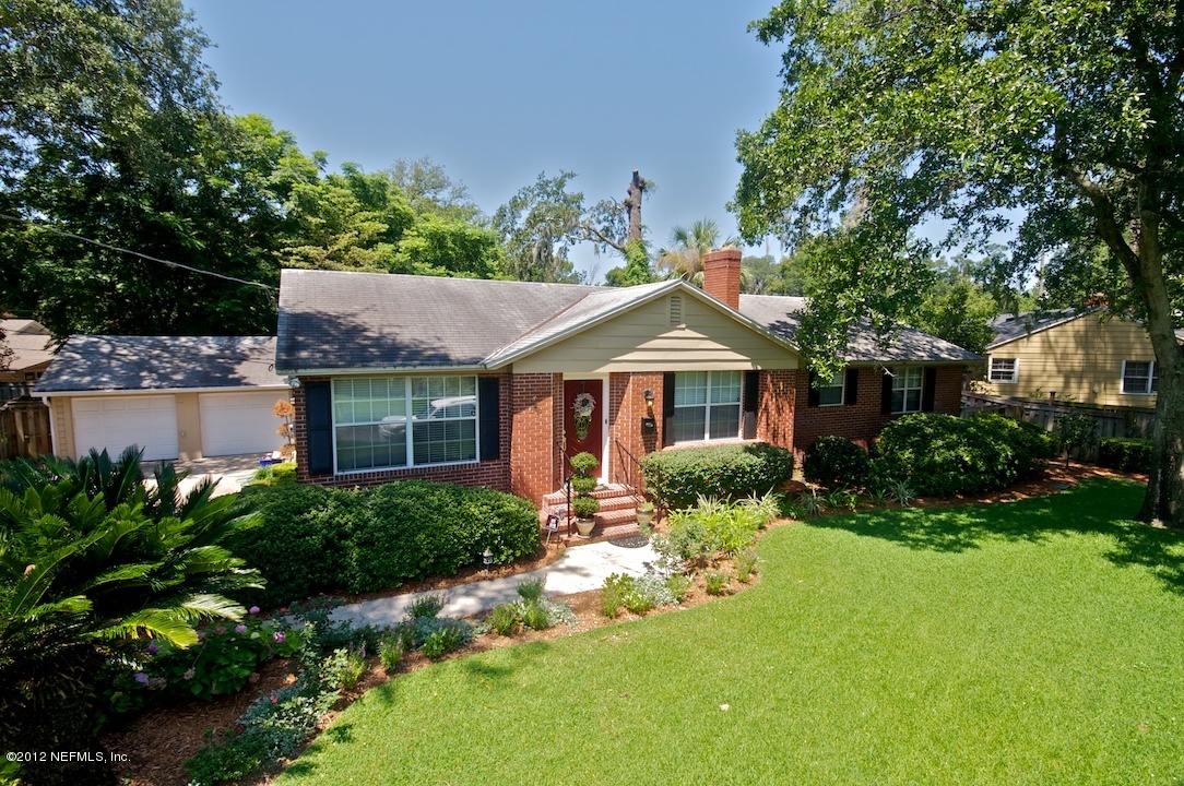 1546 Pershing Road Jacksonville, FL 32205 - Photo 3 of 23 Front (2)