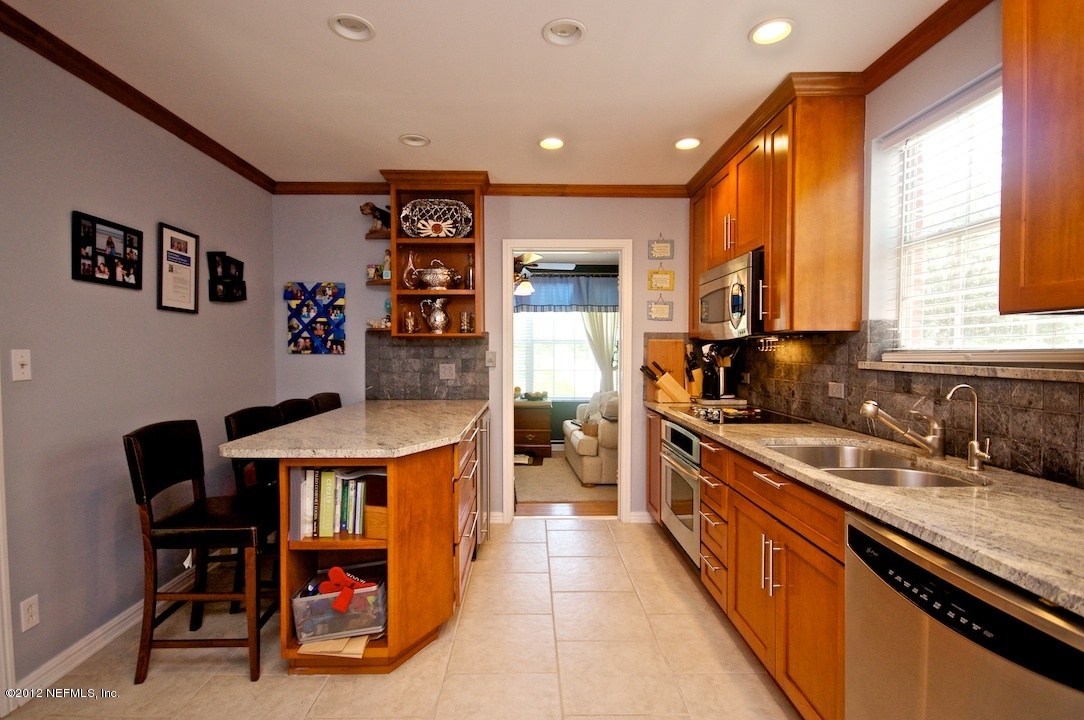 1546 Pershing Road Jacksonville, FL 32205 - Photo 8 of 23 Kitchen (1)