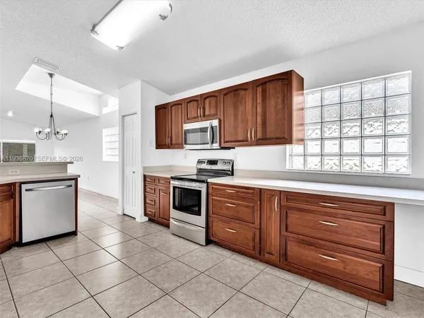 $4,000 | 4147 Sapphire Terrace, Weston, FL 33331