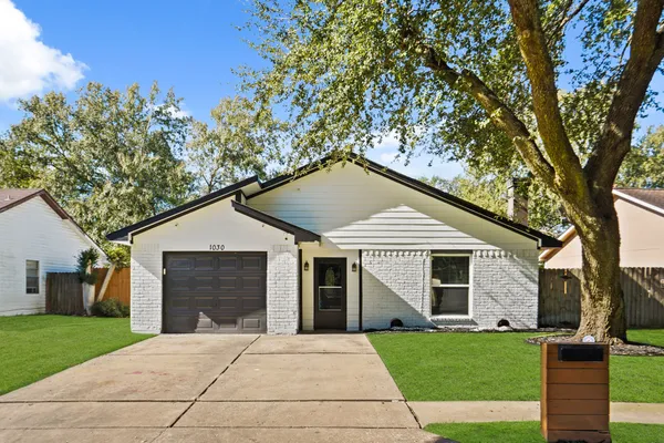 $2,000 | 1030 Grand Jct Drive, Katy, TX 77450