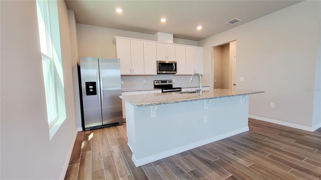 348 South Zuni Road St. Cloud, FL 34771 - Photo 3 of 23