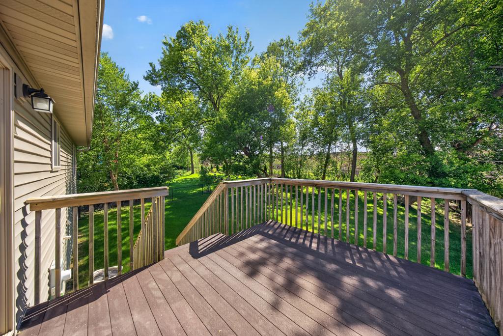 3909 46 Avenue Northwest Rochester, MN 55901 - Photo 7 of 36
