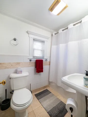 $5,050 | 36 Tremont Street, Unit 2, Cambridge, MA 02139