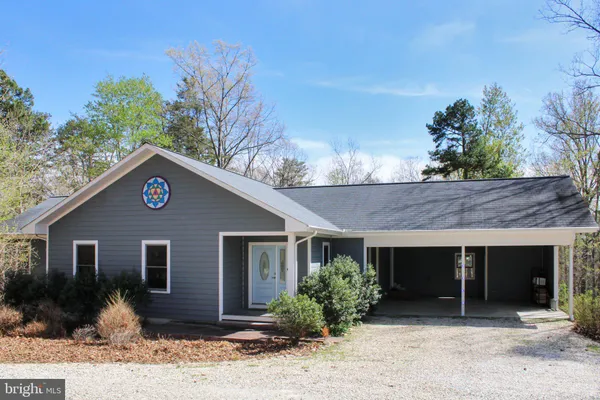 $2,000 | 522 Unity Place, Buckingham, VA 23921