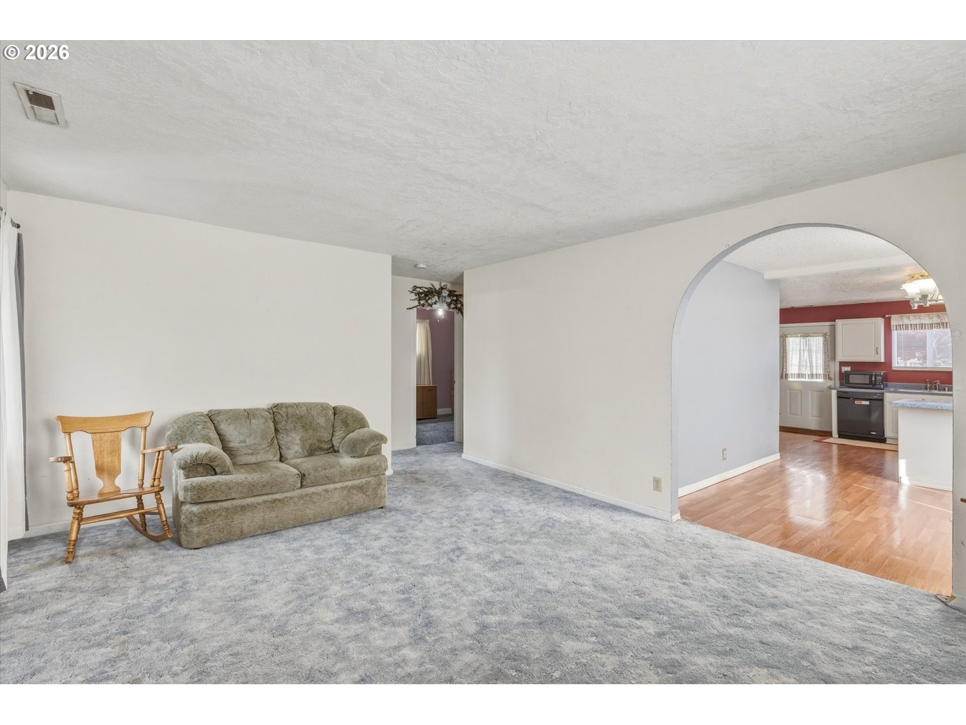 2928 Dover Street Longview, WA 98632 - Photo 5 of 40 Living Room