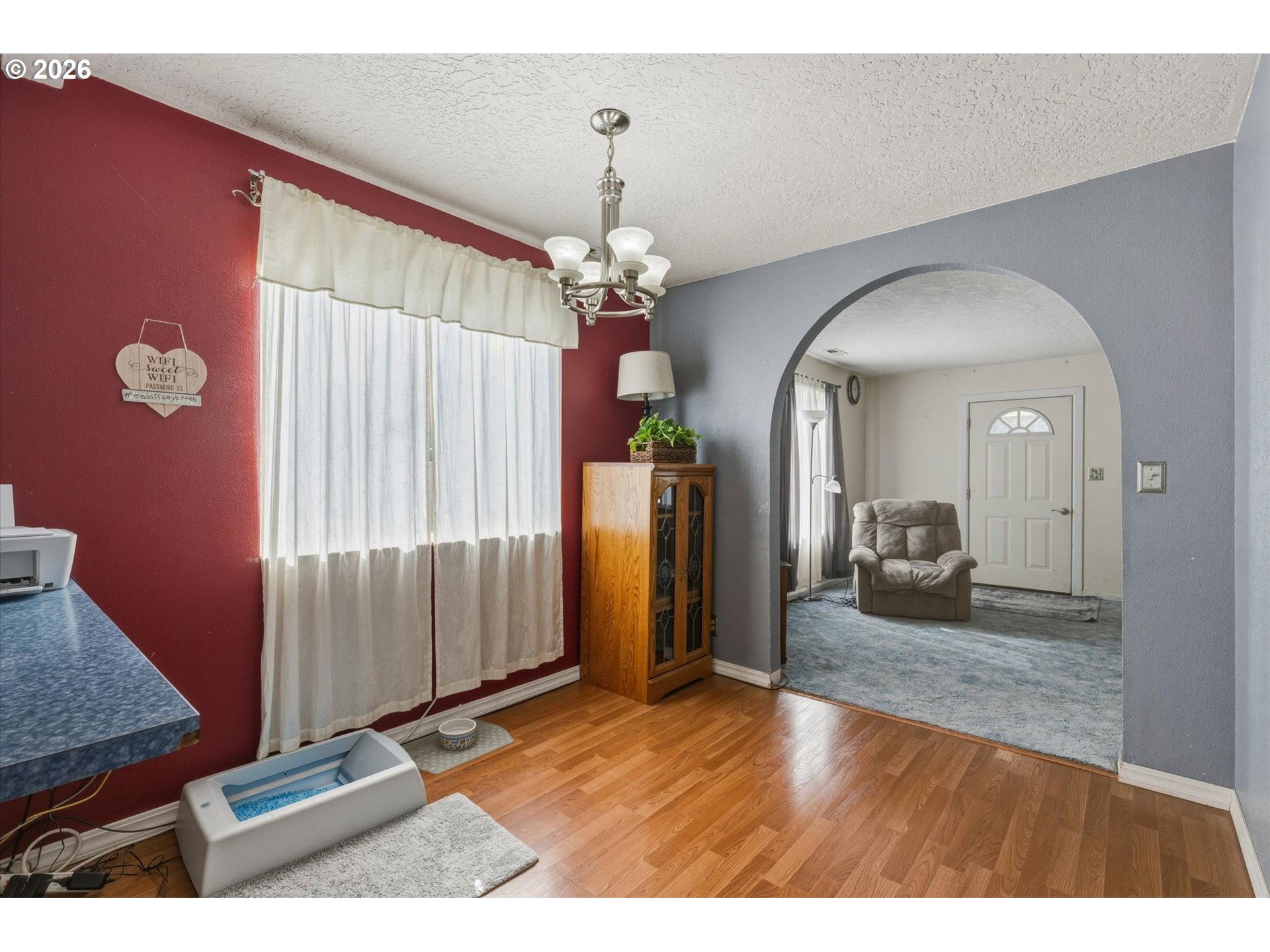 2928 Dover Street Longview, WA 98632 - Photo 10 of 40 Living Room/Dining Room