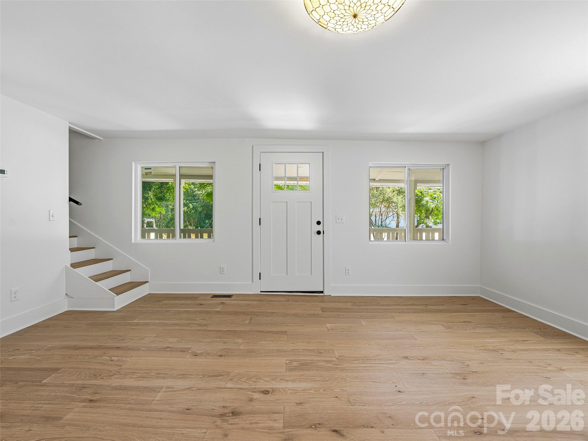 895 North Trade Street Tryon, NC 28782 - Photo 6 of 45
