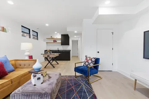 $1,399,000 | 2044 West Superior Street, Chicago, IL 60612