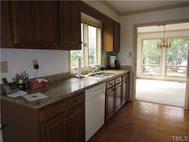846 Inglenook Road Durham, NC 27707 - Photo 8 of 15 Photo 8