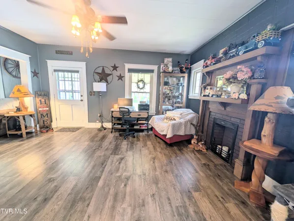 $229,000 | 201 Ida Lane, Clintwood, VA 24228