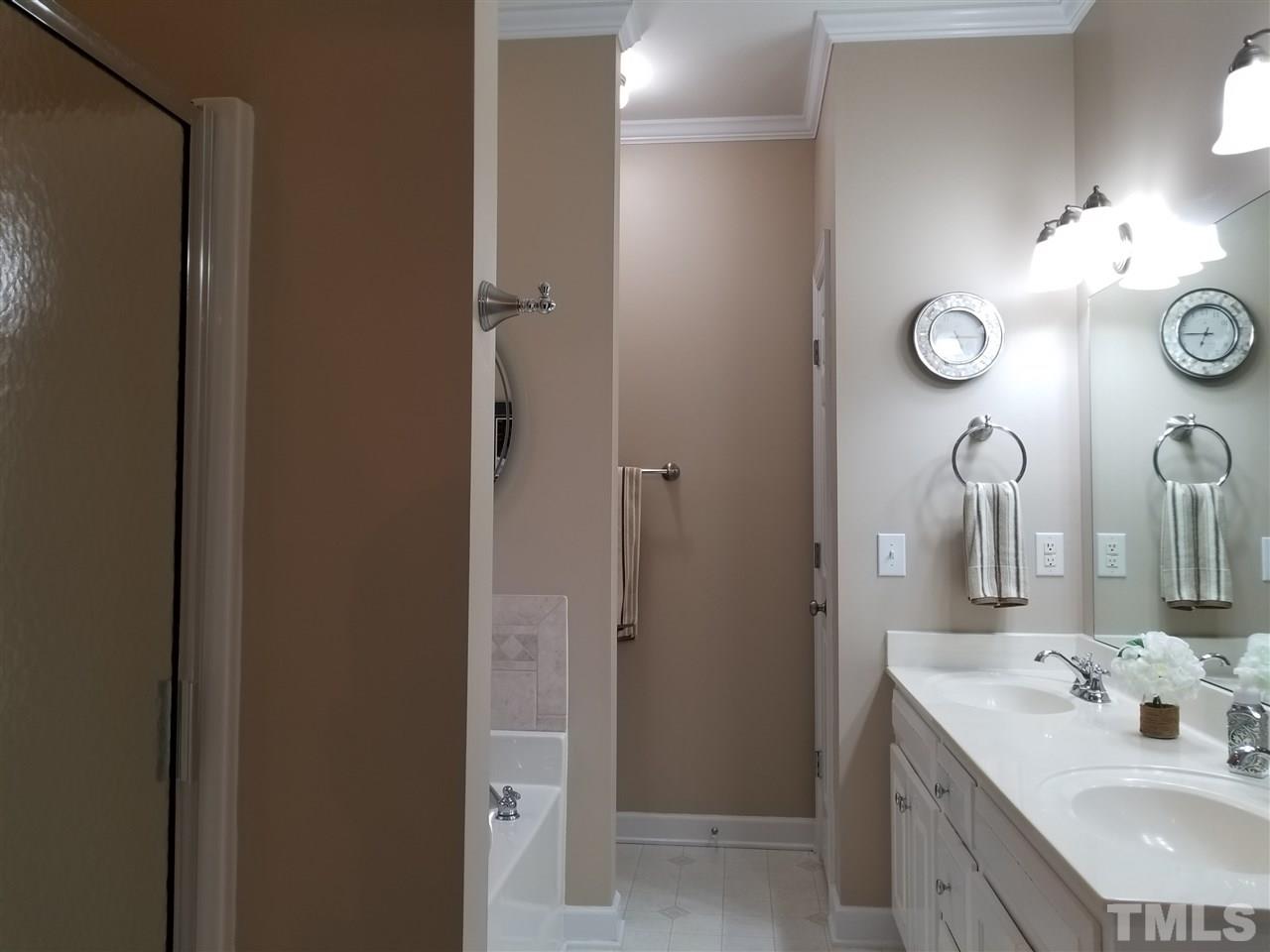 186 Jamison Drive Raleigh, NC 27610 - Photo 8 of 15 Gallery Image 8