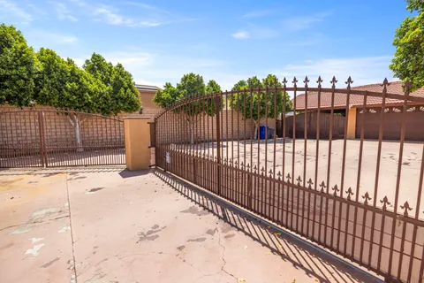 $1,075,000 | 7858 Sherry Lane, Jurupa Valley, CA 92509