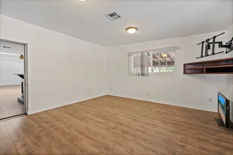 $1,075,000 | 7858 Sherry Lane, Jurupa Valley, CA 92509