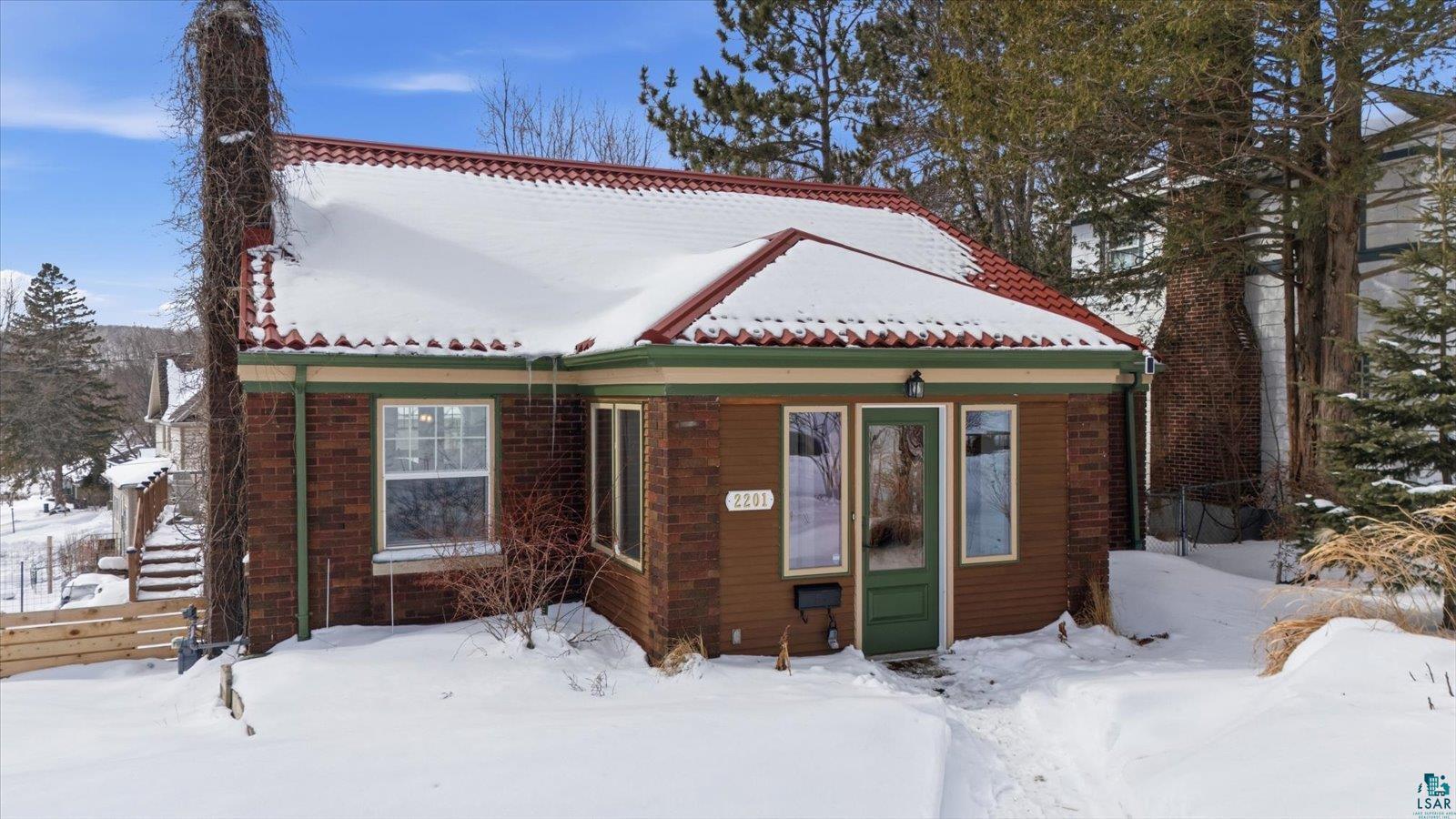 2201 Vermilion Road Duluth, MN 55803 - Photo 1 of 79 View of front of house