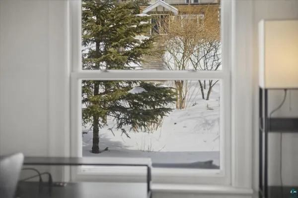 $467,000 | 2201 Vermilion Road, Duluth, MN 55803