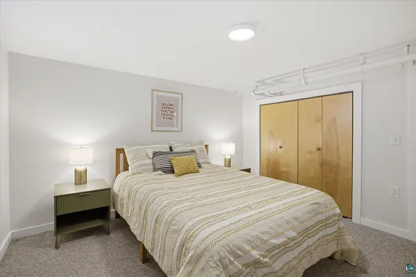 $467,000 | 2201 Vermilion Road, Duluth, MN 55803