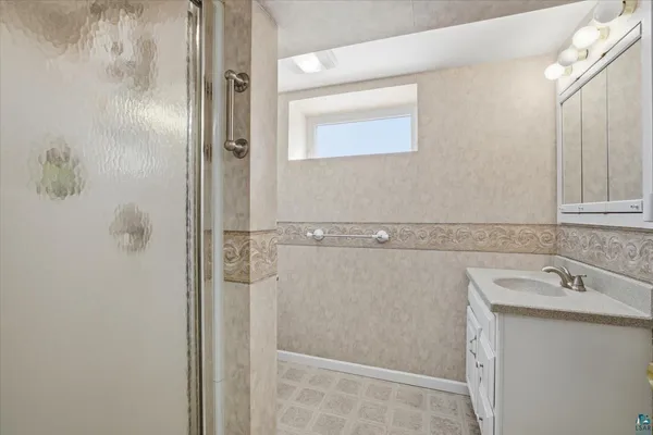 $467,000 | 2201 Vermilion Road, Duluth, MN 55803