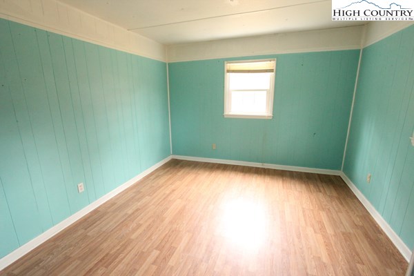 7542 Carsonville Road Independence, VA 24348 - Photo 5 of 13