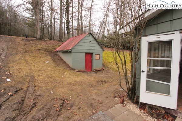7542 Carsonville Road Independence, VA 24348 - Photo 9 of 13