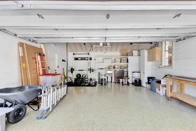 $1,550,000 | 2419 Trail Of The Madrones, Austin, TX 78746