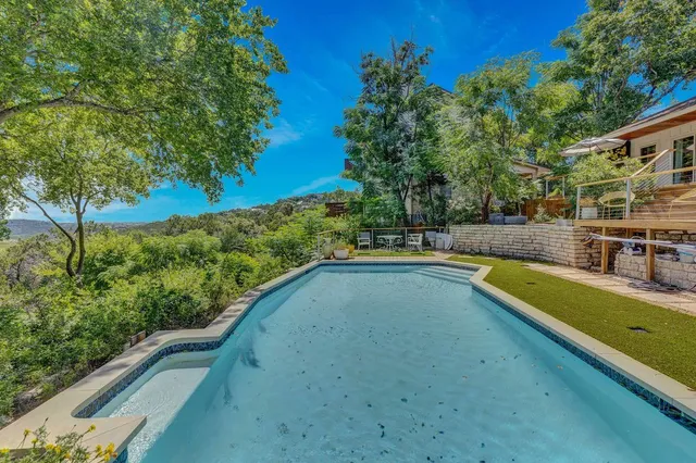 $1,550,000 | 2419 Trail Of The Madrones, Austin, TX 78746