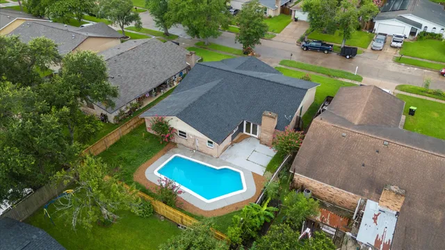 $2,600 | 15507 Sierra Valle Drive, Houston, TX 77083