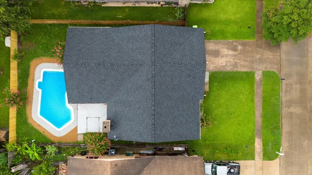 $2,400 | 15507 Sierra Valle Drive, Houston, TX 77083