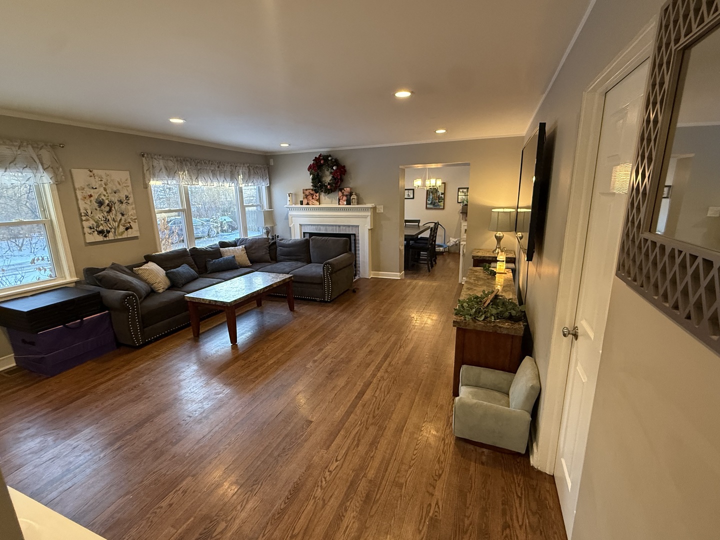 1044 Ellsworth Avenue Addison, IL 60101 - Photo 8 of 45 a living room with furniture and a wooden floor