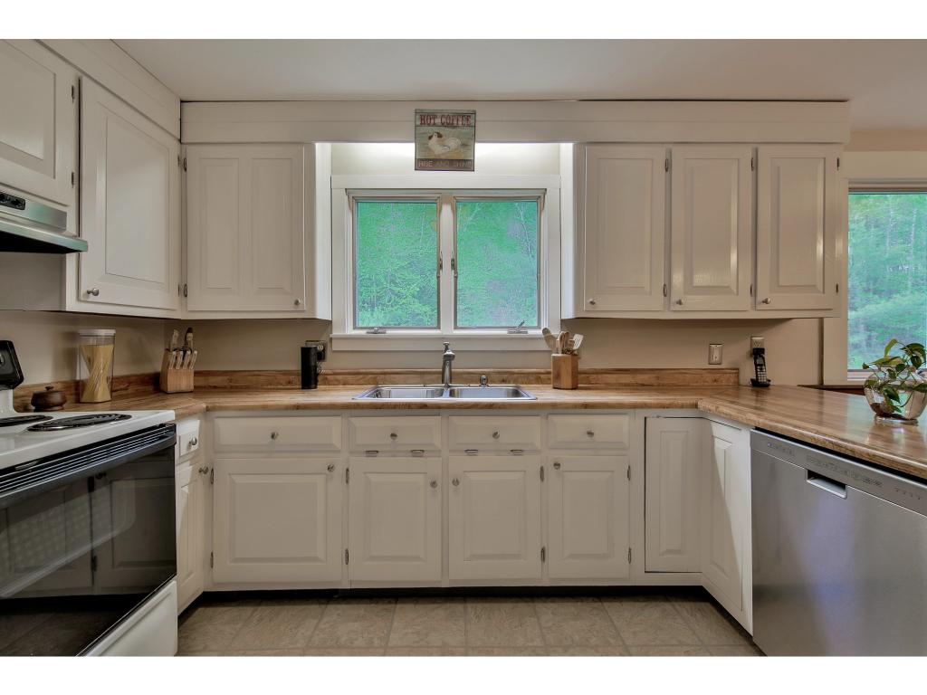 175 Perham Corner Road Lyndeborough, NH 03082 - Photo 10 of 25
