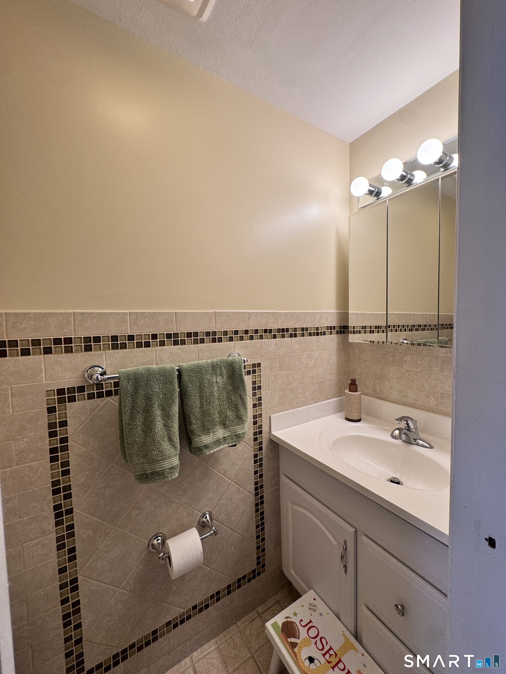 59 Rock Spring Road, Unit 28 Stamford, CT 06906 - Photo 12 of 37