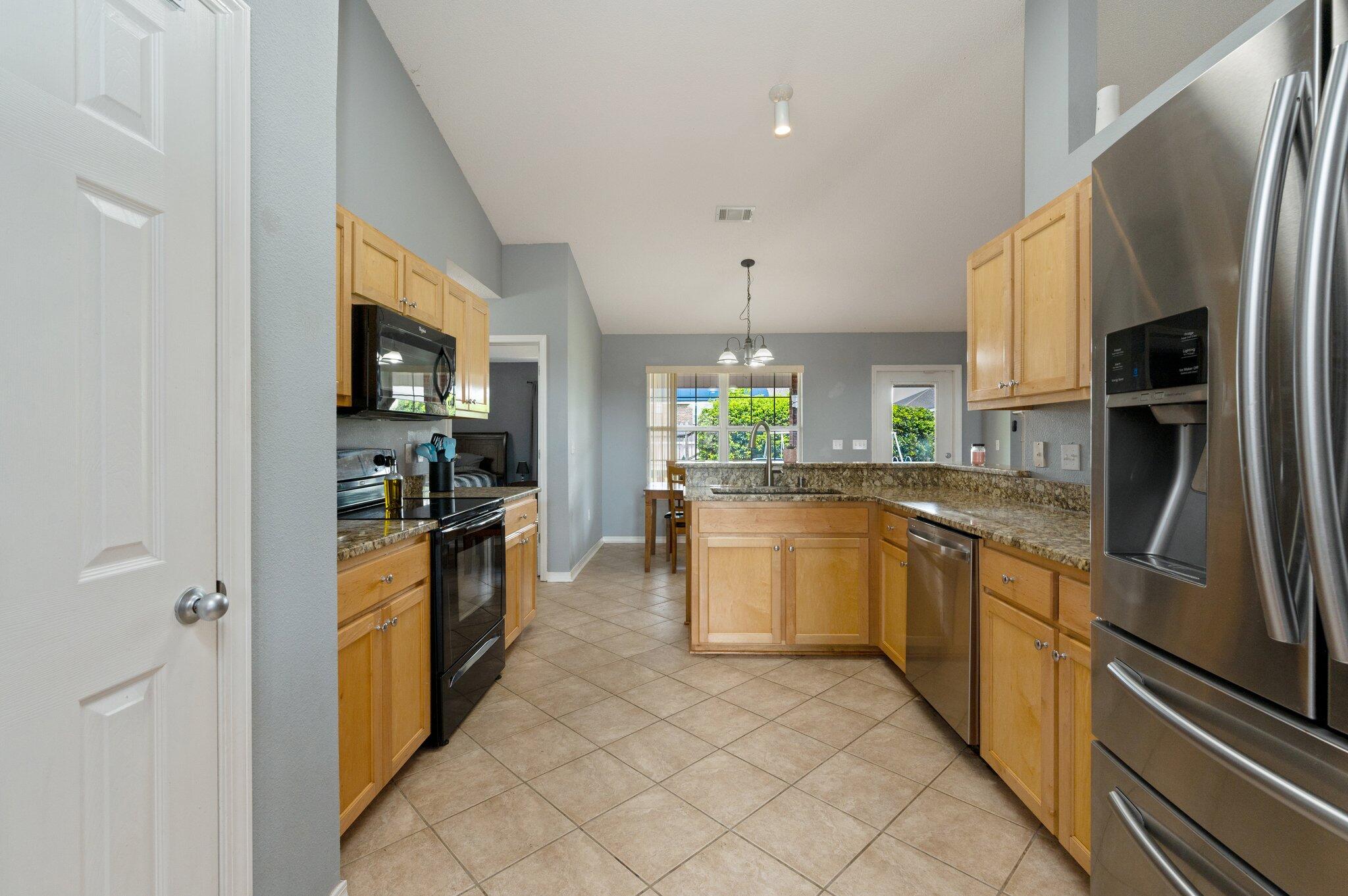 2142 Hagood Loop Crestview, FL 32536 - Photo 20 of 45 20-web-or-mls-2142 Hagood Loop-23