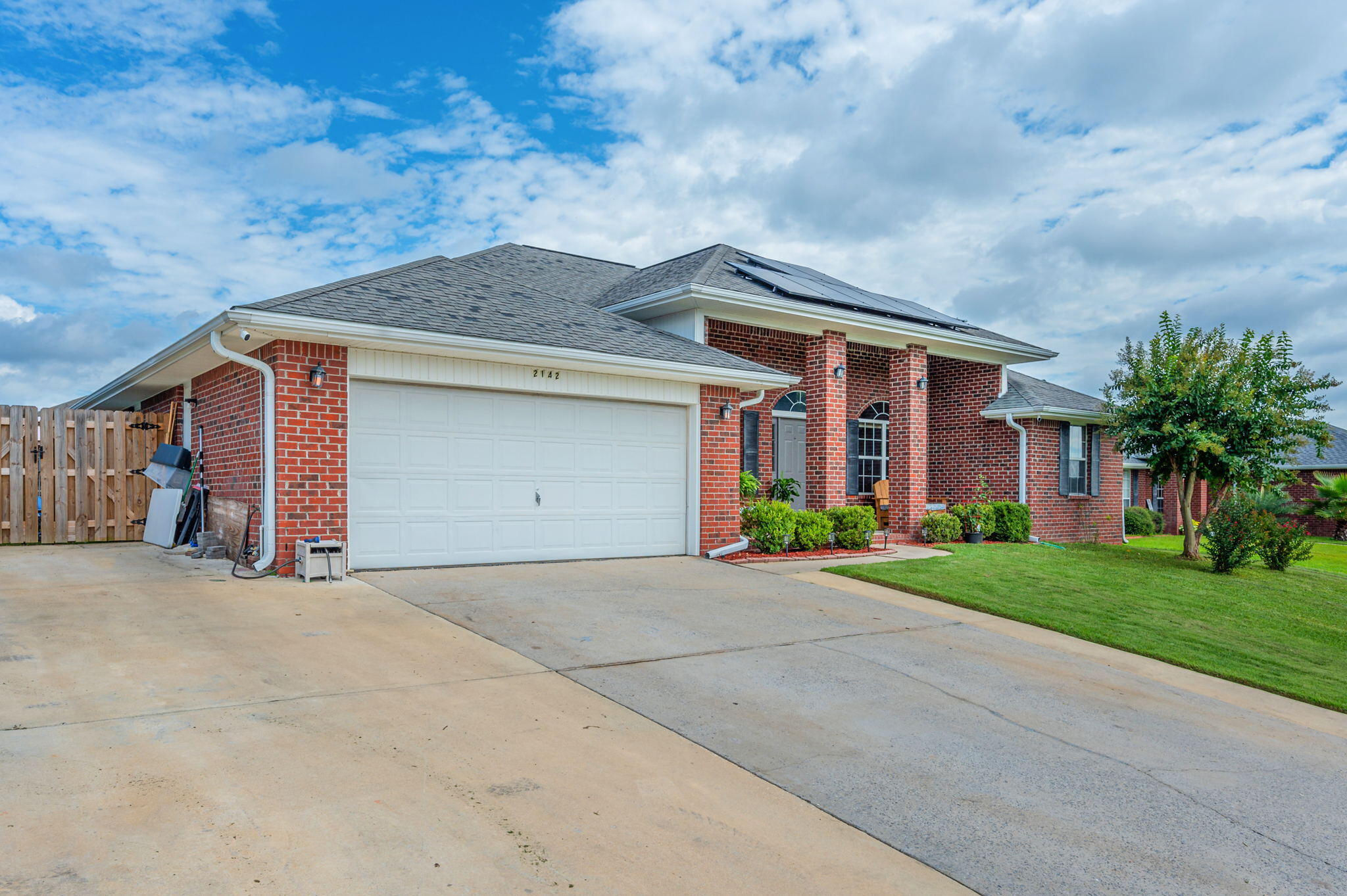 2142 Hagood Loop Crestview, FL 32536 - Photo 3 of 45 3-web-or-mls-2142 Hagood Loop Exterior -