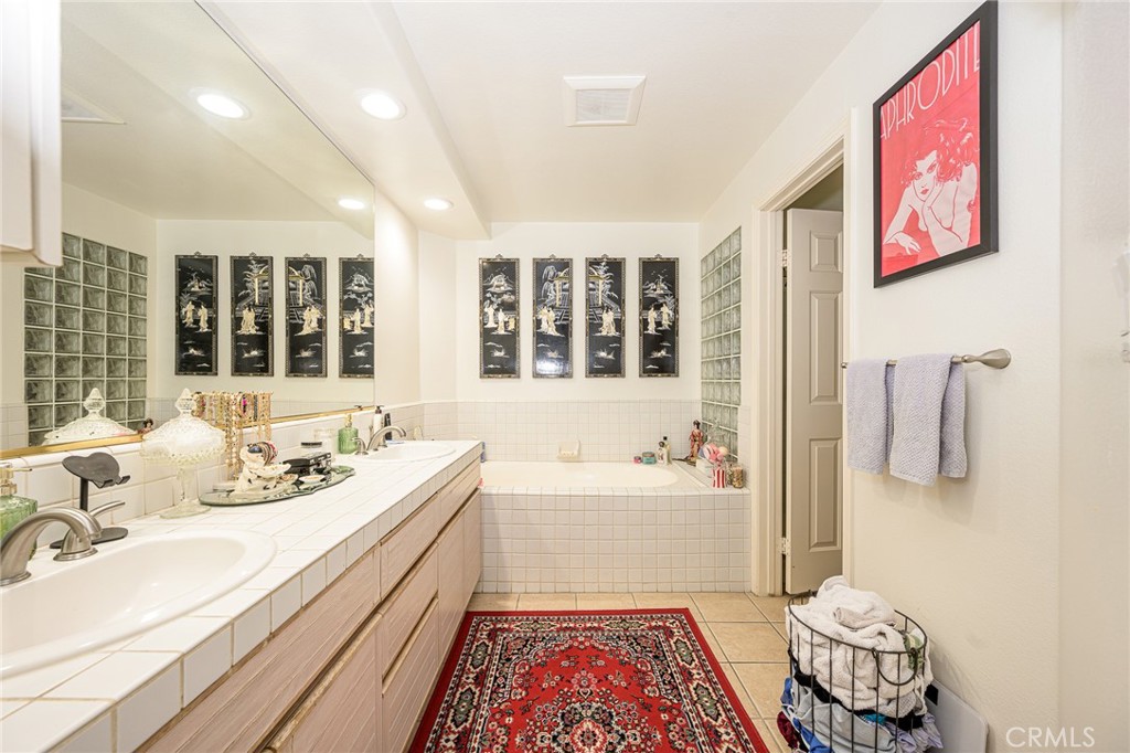 2253 Martin, Unit 215 Irvine, CA 92612 - Photo 16 of 21