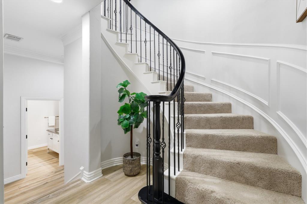 748 Rockingham Drive Irving, TX 75063 - Photo 15 of 40 Gallery Image 15