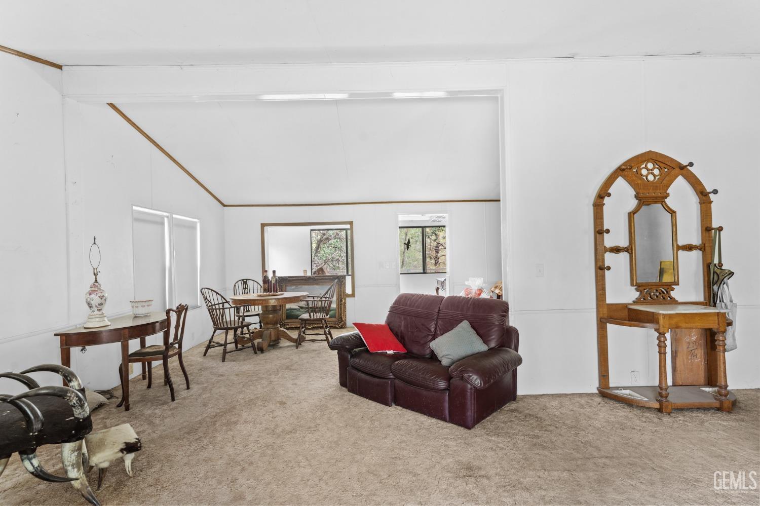 Undisclosed Address Caliente, CA 93518 - Photo 38 of 38 a living room with furniture