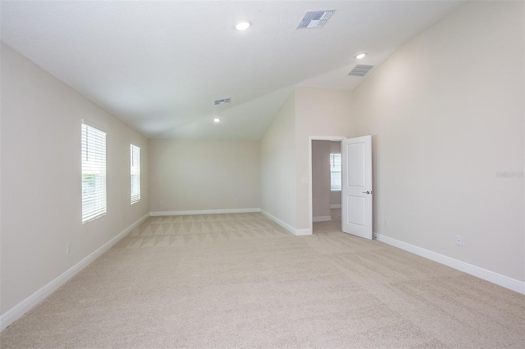 9859 Govreau Road Wesley Chapel, FL 33545 - Photo 4 of 27
