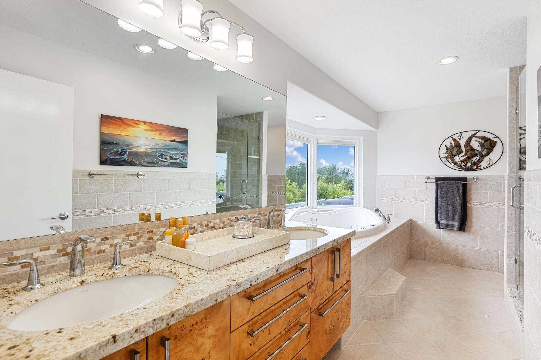 21 Mutiny Place Key Largo, FL 33037 - Photo 38 of 57 Granite and hardwoods in master bath