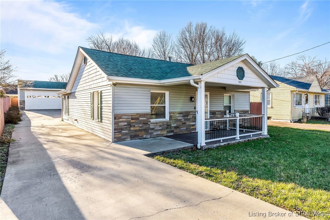 1717 Klerner Lane New Albany, IN 47150 - Photo 2 of 37