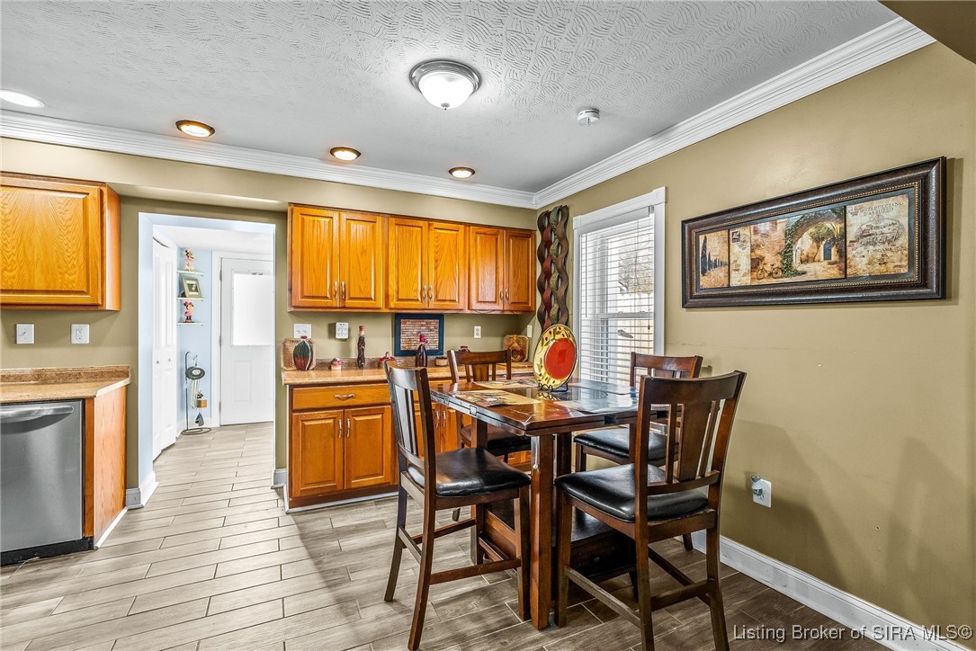 1717 Klerner Lane New Albany, IN 47150 - Photo 9 of 37