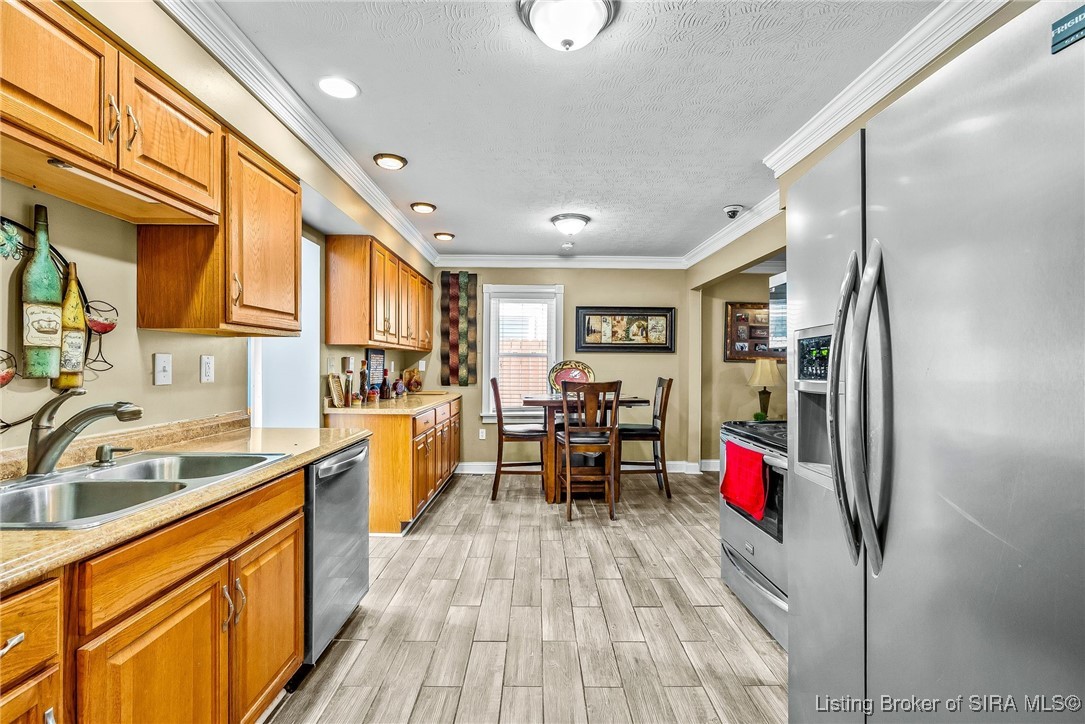 1717 Klerner Lane New Albany, IN 47150 - Photo 10 of 37