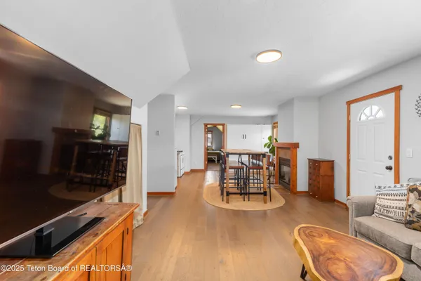$1,199,000 | 92 Ashley Drive, Alpine, WY 83128