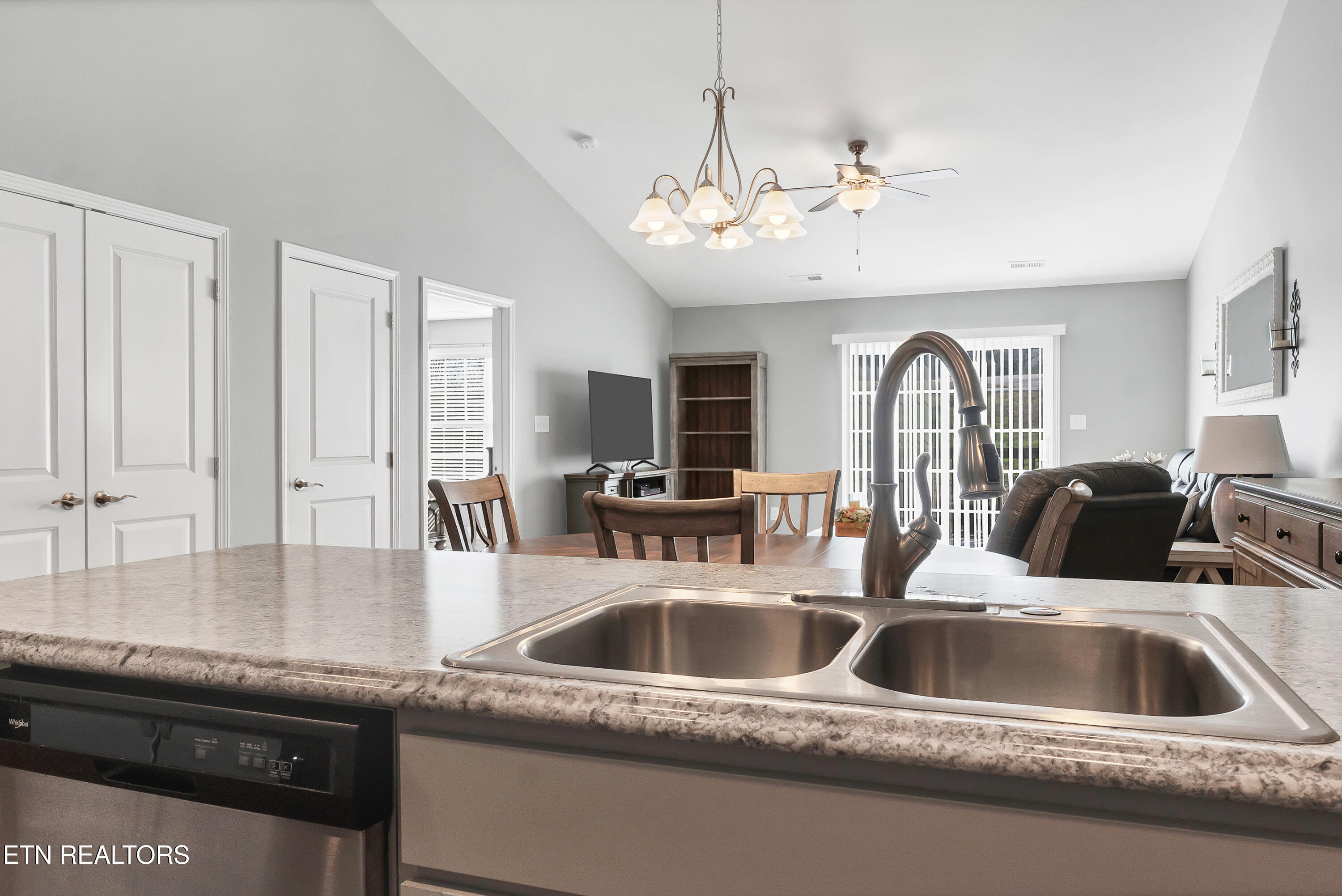 214 Waters Road Maryville, TN 37803 - Photo 13 of 47 DSC04898