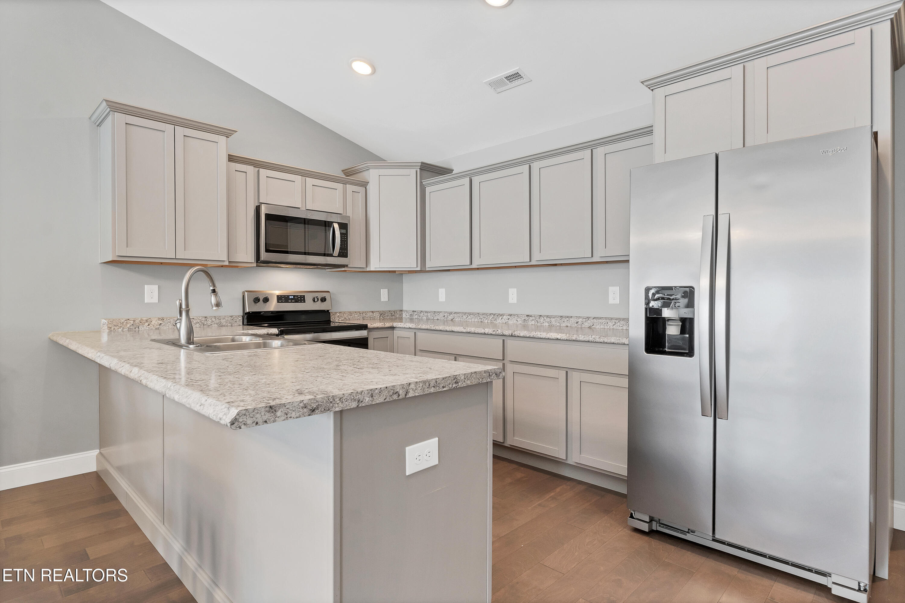 214 Waters Road Maryville, TN 37803 - Photo 15 of 47 DSC04908