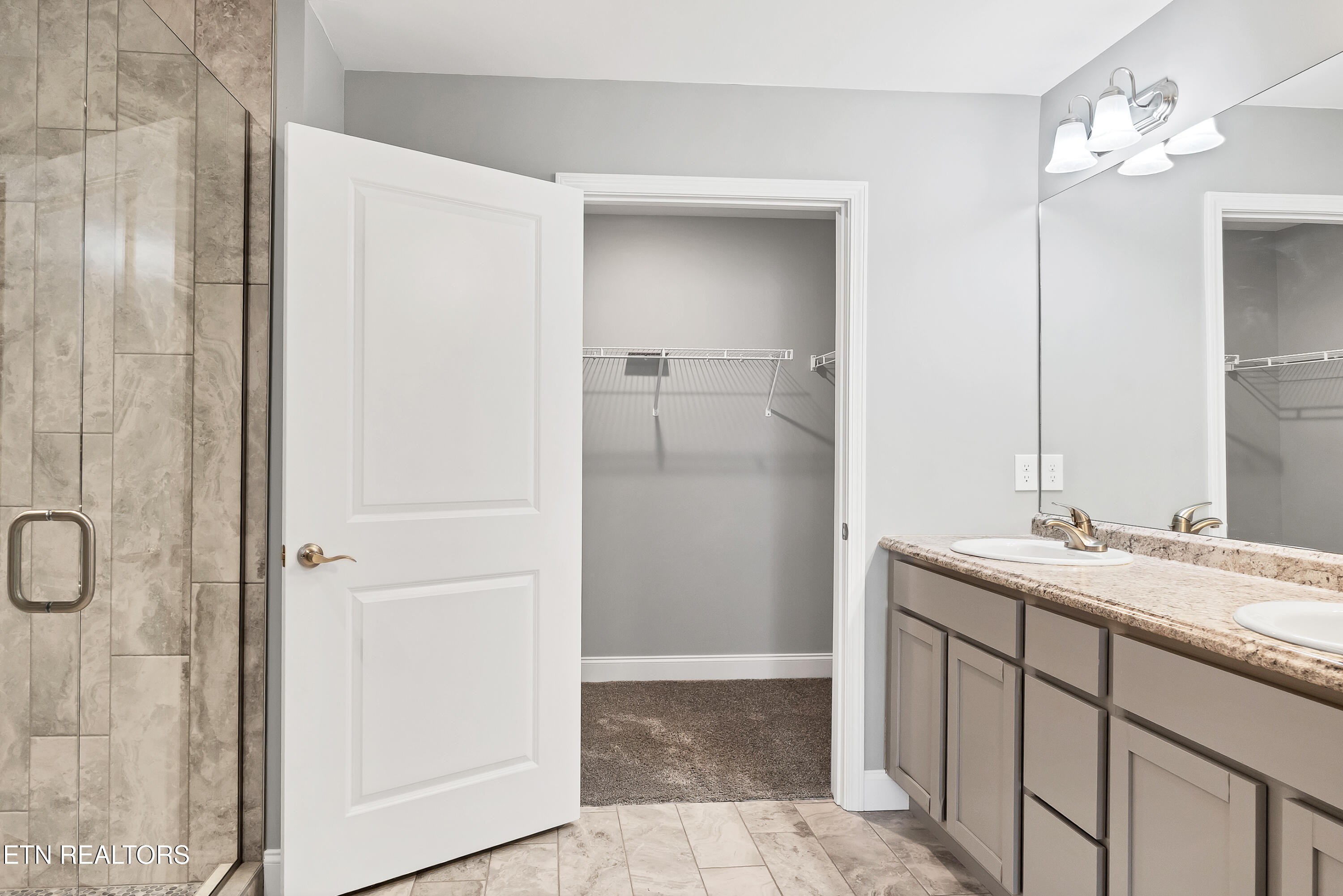 214 Waters Road Maryville, TN 37803 - Photo 31 of 47 DSC04998