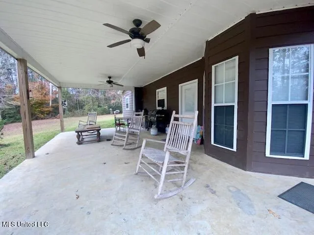 $379,500 | 2171 Emerald Lane, Magnolia, MS 39652